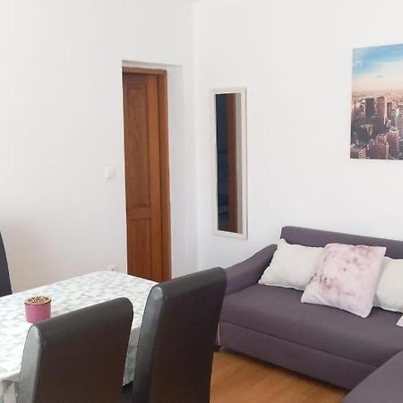 Apartments Pipi Пакоштане Экстерьер фото