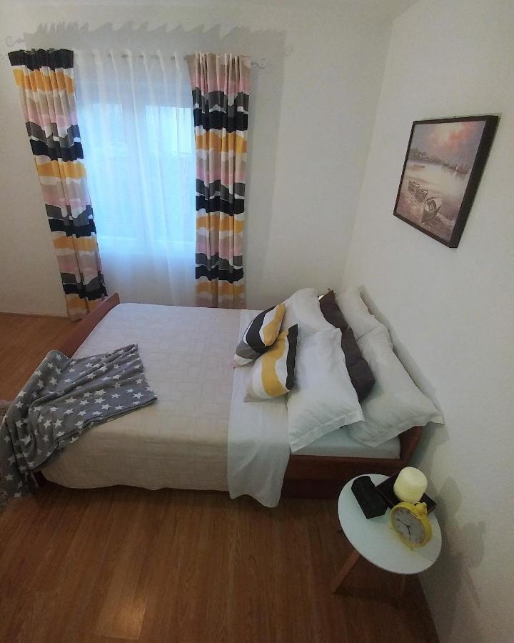 Apartments Pipi Пакоштане Экстерьер фото
